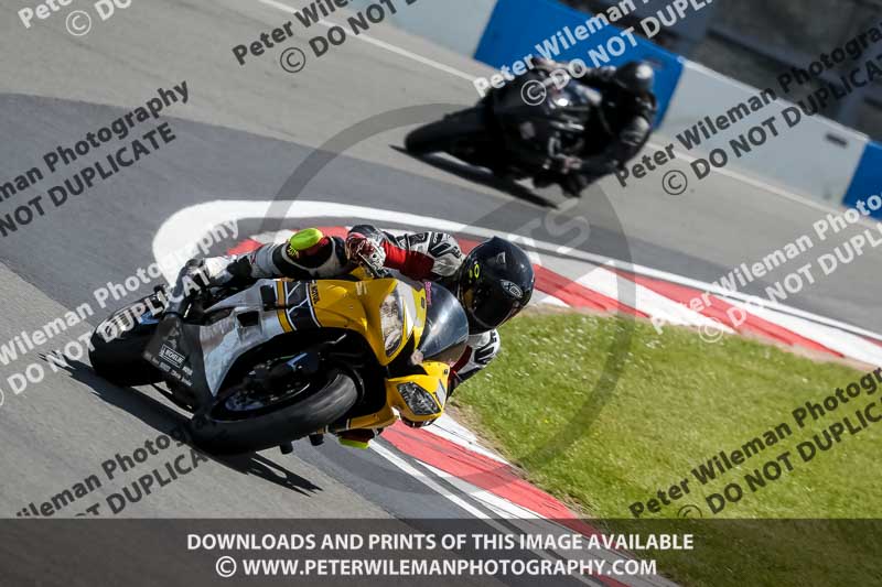 donington no limits trackday;donington park photographs;donington trackday photographs;no limits trackdays;peter wileman photography;trackday digital images;trackday photos